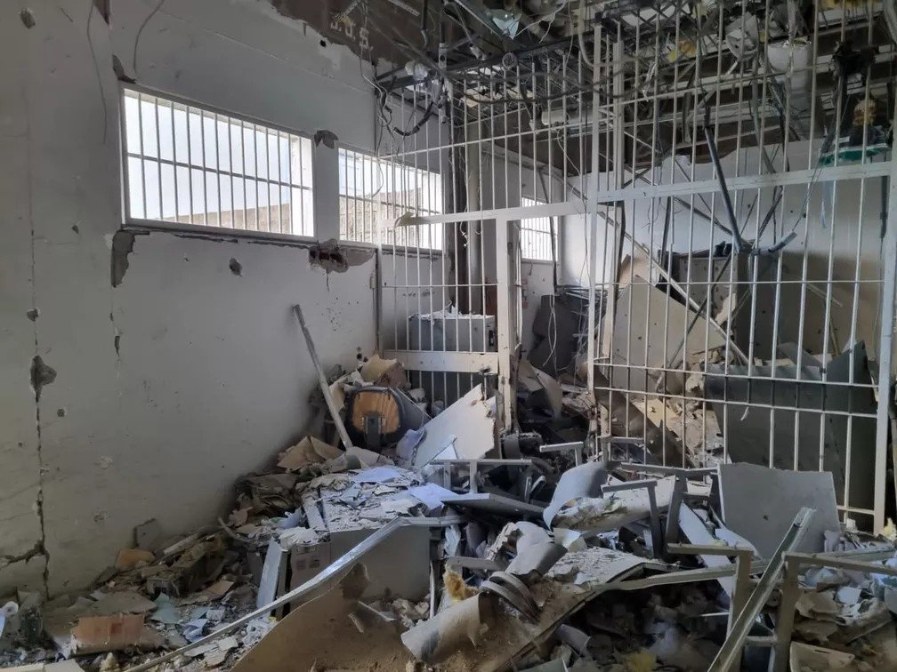 MG: Imagens mostram estado da agência da Caixa Econômica após ataque em Itajubá ; veja as fotos