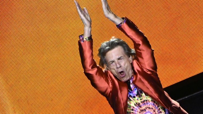 Mick Jagger testa positivo para covid e cancela show dos Rolling Stones em Amsterdã