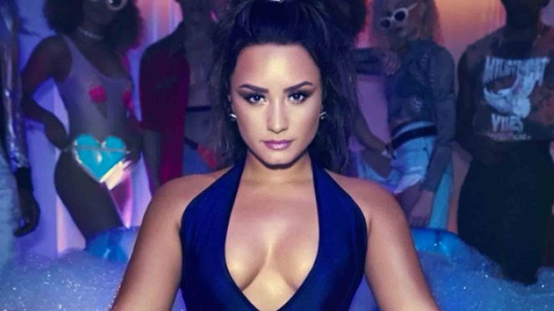 Demi Lovato anuncia shows em São Paulo e Minas Gerais