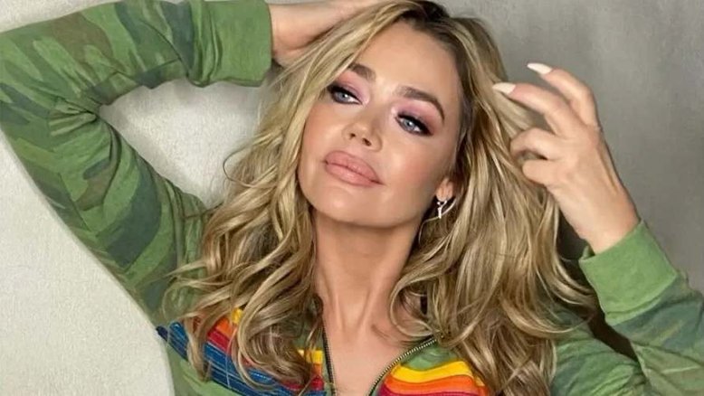 Como a filha, ex de Charile Sheen cria perfil no Onlyfans