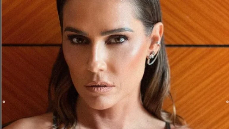 Deborah Secco
