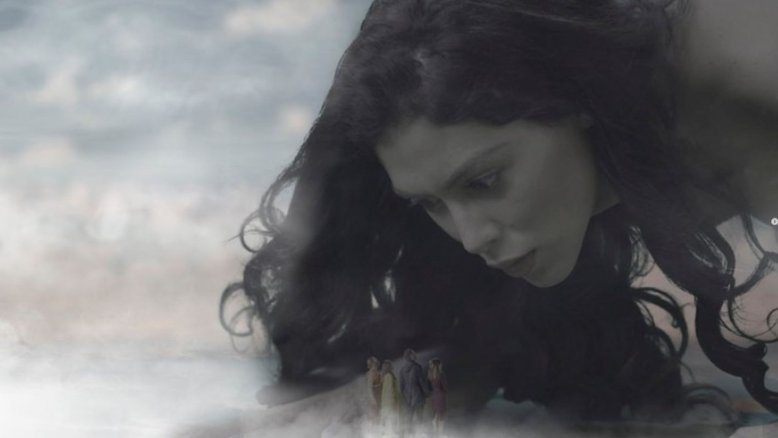 Marcella Maia como a Morte em Quanto Mais Vida, Melhor