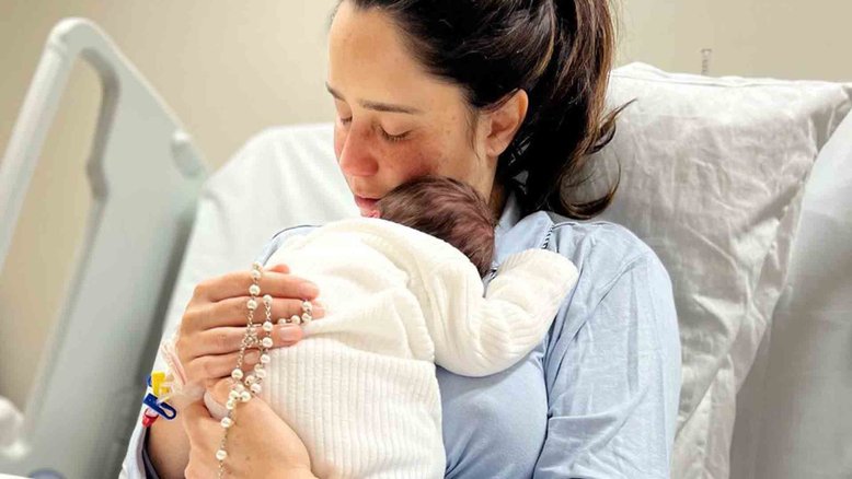 Nasce o filho de Fernanda Vasconcellos e Cássio Reis