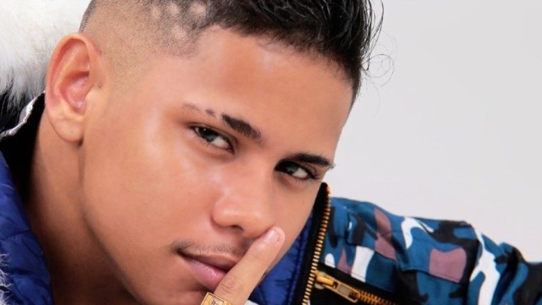 Joãozinho RF, fenômeno do brega funk, comemora 10 anos de carreira