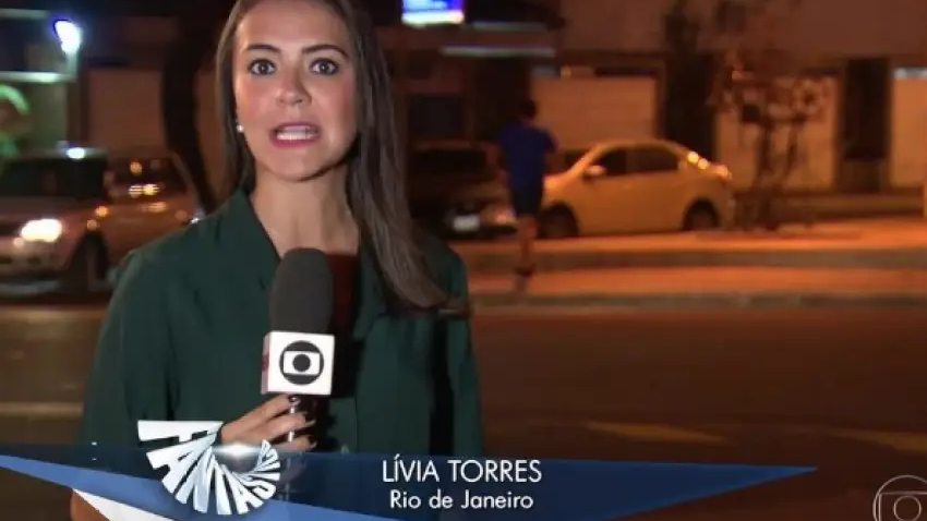 Vídeo: Repórter da Globo chora ao vivo ao entrevistar idosa com fome