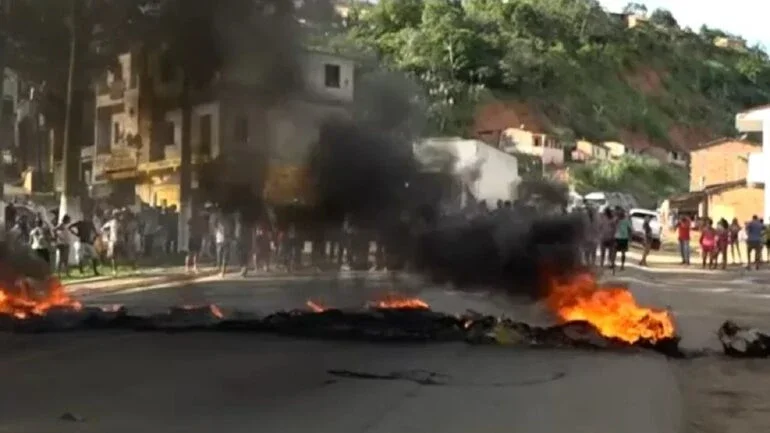 Reprodução/TV Santa Cruz