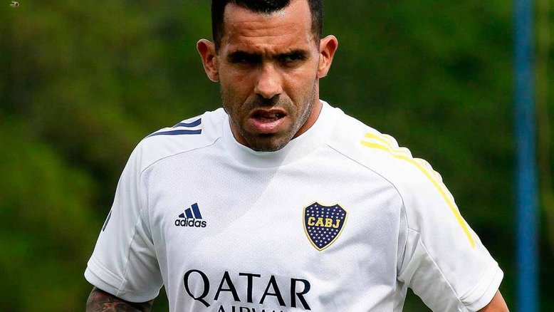 Aos 38 anos, Tevez anuncia aposentadoria: 'Eu dei tudo que tinha no meu coração'