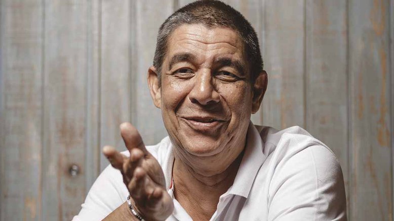 Zeca Pagodinho debocha sobre rumores de salário milionário: 'Estou procurando esses R$ 600 mil'