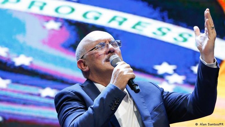CPI do MEC fica pra depois da eleição: entenda