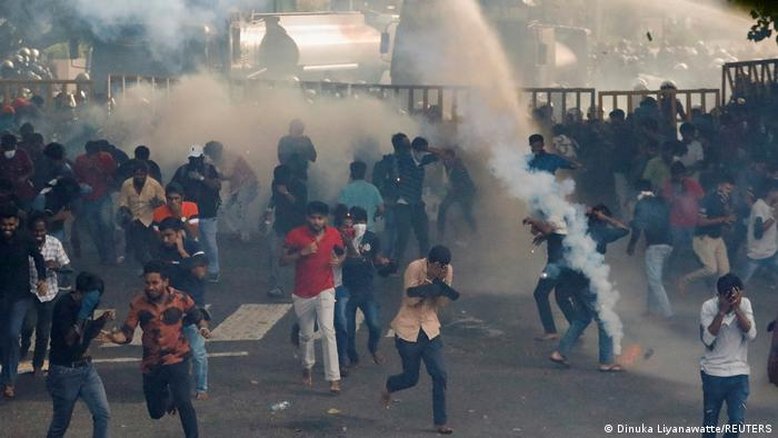 Manifestantes invadem residência do presidente do Sri Lanka