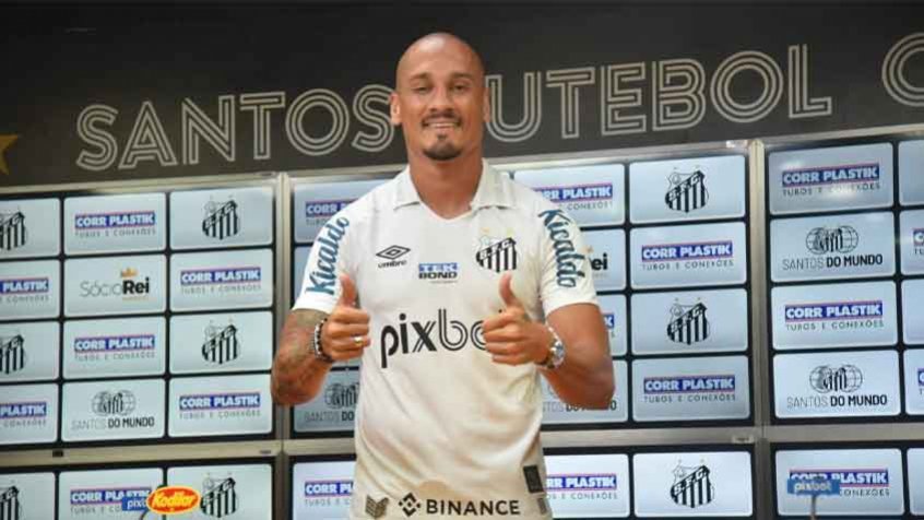 Lucas Pires, promessa ex-Corinthians, assina com o Santos - ISTOÉ  Independente
