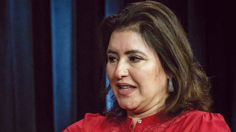 “Quem incentiva a violência é Bolsonaro. O que os bolsonaristas fazem nada mais é do que a repetição da orientação do líder máximo deles” Simone Tebet, presidenciável pelo MDB