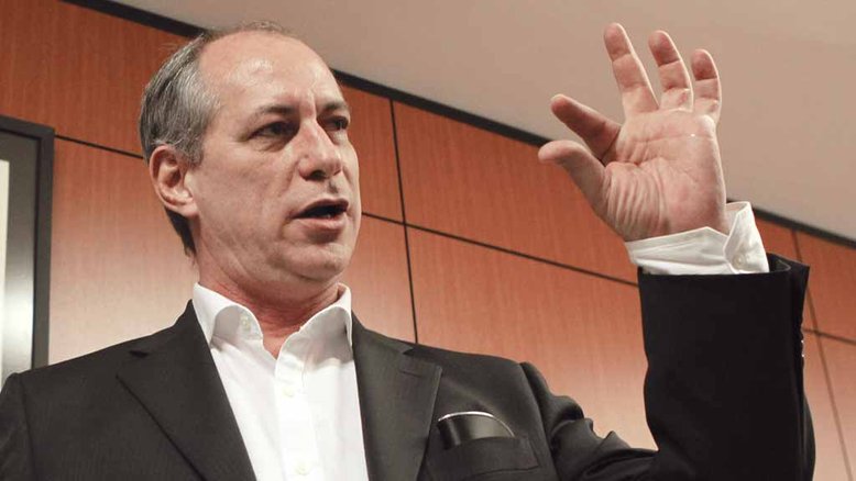 “É triste, muito triste, a tragédia que tirou a vida de dois pais de família. O ódio político precisa ser contido para evitar tragédias de proporções gigantescas” Ciro Gomes, candidato à Presidência