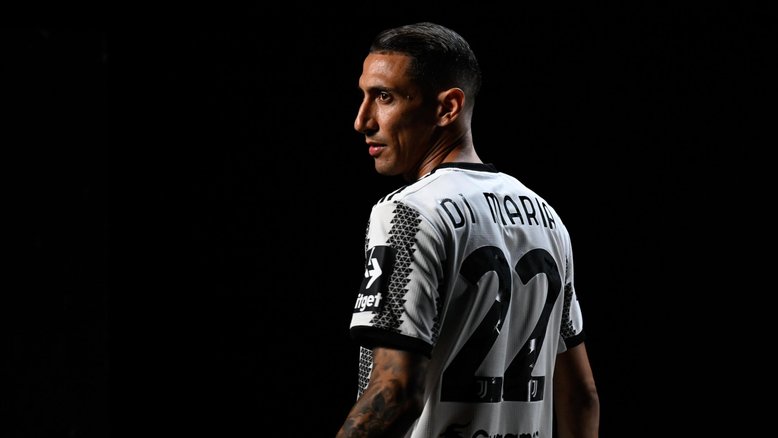 Juventus oficializa contratação de Di María e indica acerto com Pogba