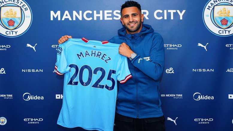 Manchester City anuncia a renovação do contrato com Mahrez até 2025