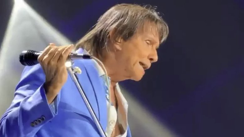 Psicóloga explica falta de paciência de Roberto Carlos com fãs em shows