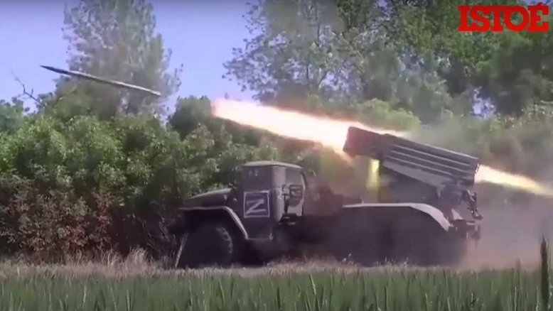 Rússia mostra destruição de armas e equipamentos doados pela OTAN