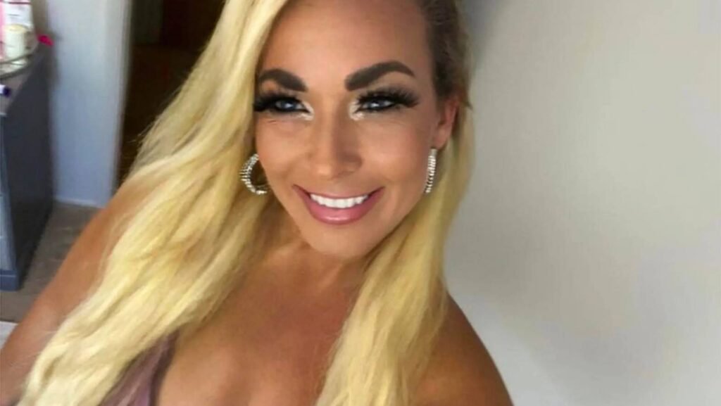 Professora é demitida após ter página no OnlyFans descoberta: ‘Chocada
