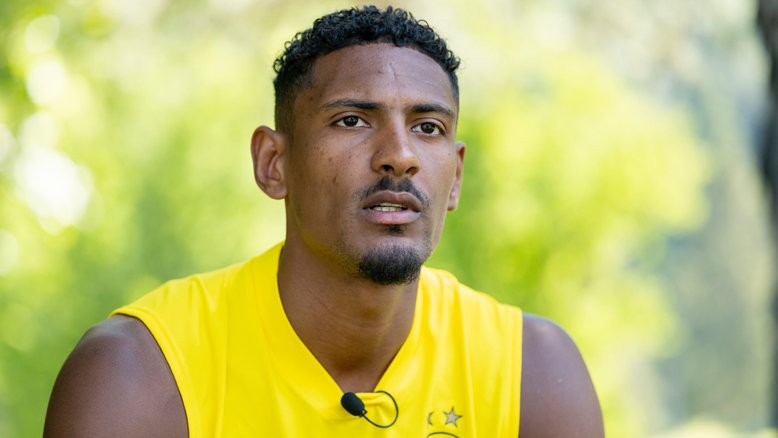 Sébastien Haller ficará "vários meses" afastado após cirurgia