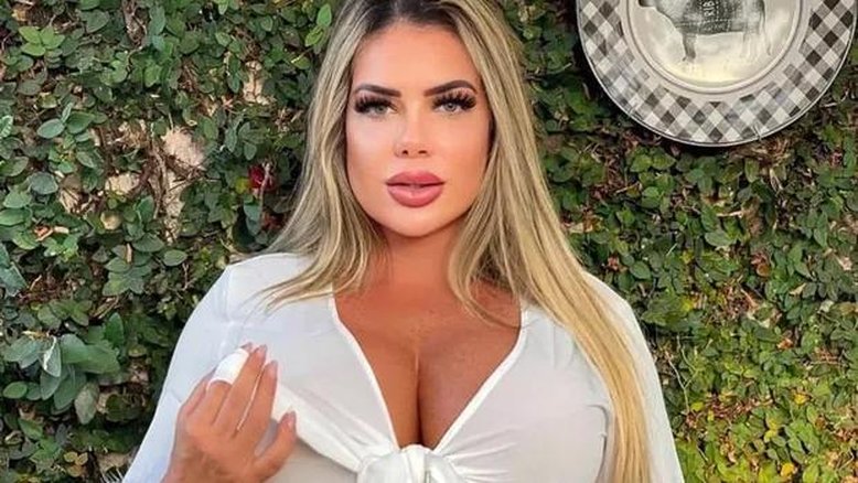 Denise Rocha vende conteúdos sensuais a R$ 3 mil