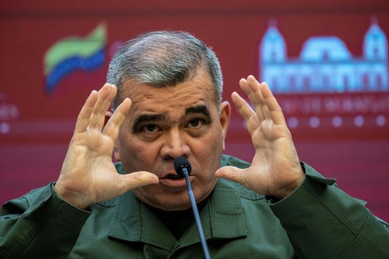 Venezuela anuncia ‘contato’ para restabelecer ‘relações militares’ com Colômbia de Petro
