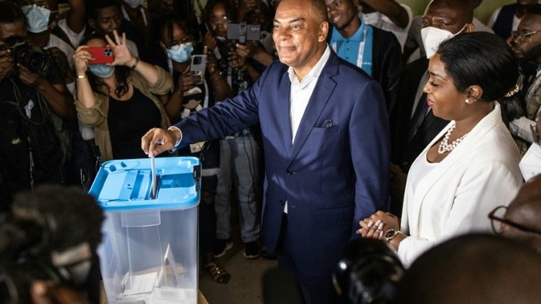 Candidato opositor de Angola rejeita resultados parciais das eleições