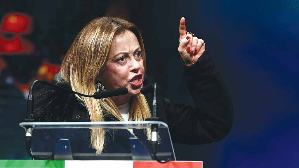A deputada Giorgia Meloni, da extrema direita italiana, pode ser eleita e apavora a Europa