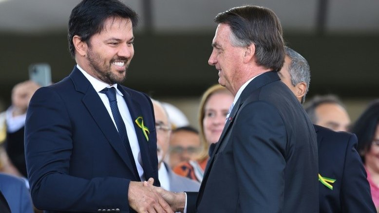 Bolsonaro aposta na 'moderação' para ser reeleito, diz ministro Fábio Faria