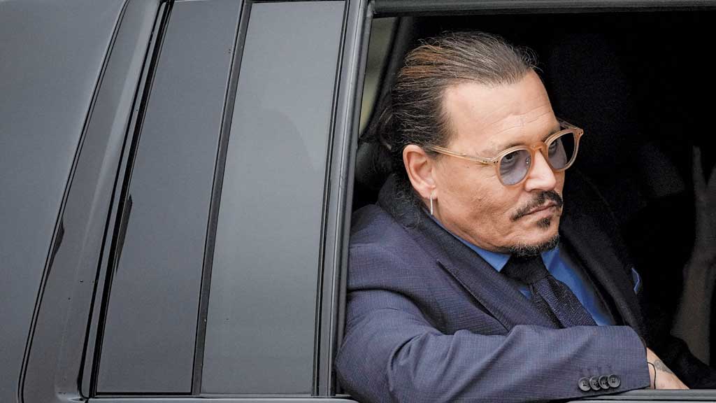 Johnny Depp será diretor de filme com produção de Al Pacino