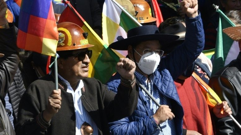 Arce e Morales marcham contra suposta conspiração na Bolívia