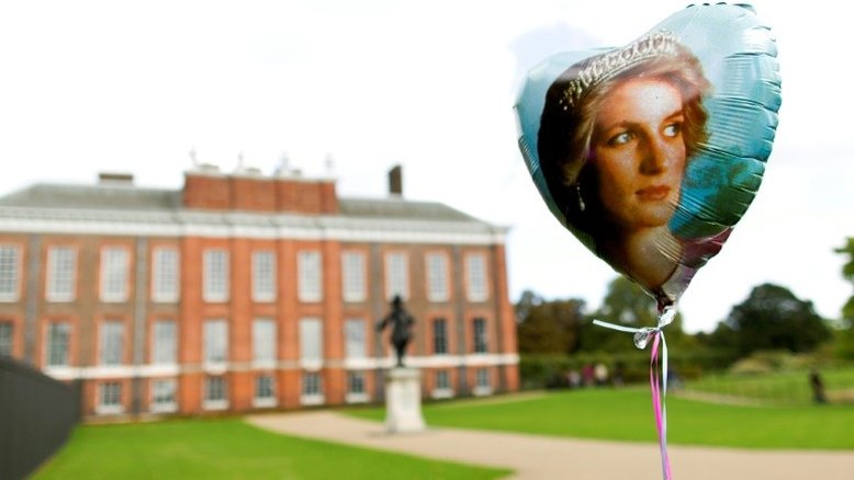 A morte de Diana: uma semana de luto que chocou a monarquia britânica