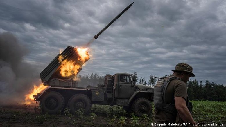 Rússia teve até 80 mil mortos e feridos na Ucrânia, estimam EUA