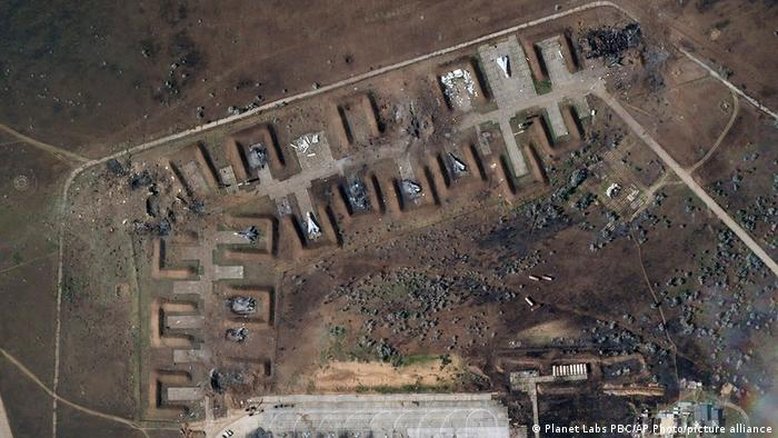 Imagens de satélite mostram destruição de base militar russa