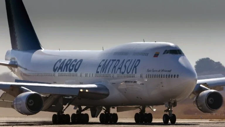 Venezuela exige que avião e tripulação retidos em Buenos Aires sejam liberados