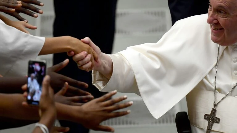 Papa Francisco prepara o futuro da Igreja com a posse de 20 cardeais