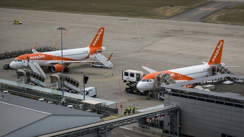 Pilotos da EasyJet iniciam greve na Espanha