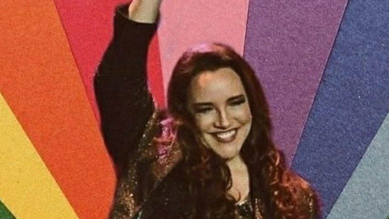 'Exigimos respeito', diz Ana Carolina ao celebrar Dia do Orgulho Lésbico