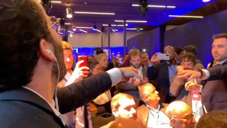 Vídeos: Janones briga com Adrilles e Nikolas durante debate e Band mobiliza seguranças