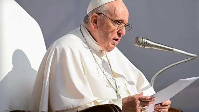 Vaticano esclarece posicionamento do papa Francisco sobre a Ucrânia