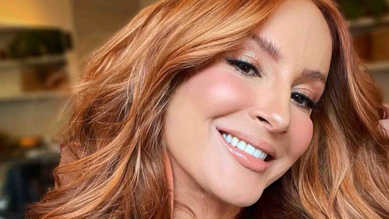 'A partir dos 40 ganhei uma nova consciência', diz Claudia Leitte sobre sexo