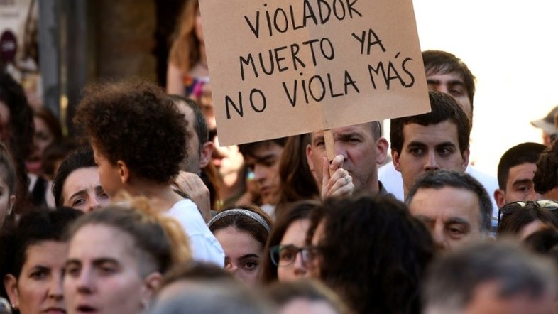 Espanhol paga indenização à sua vítima de estupro e sai da prisão