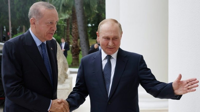 Erdogan confirma que Turquia pagará gás russo em rublos