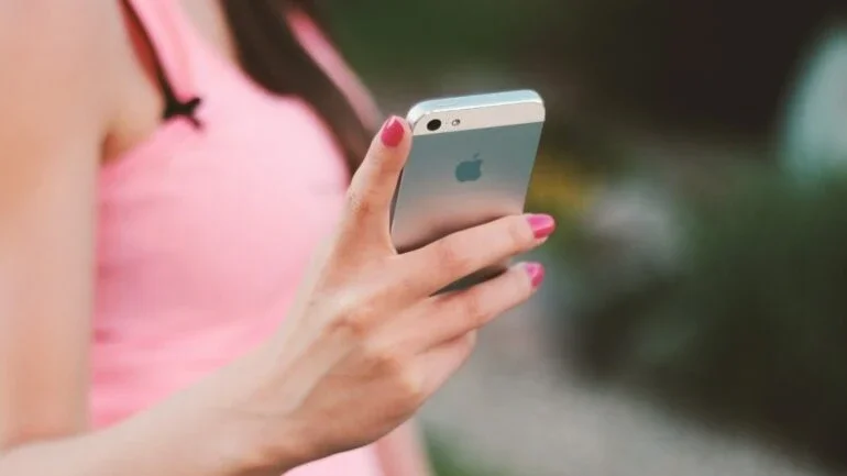 iPhone é proibido em departamentos russos