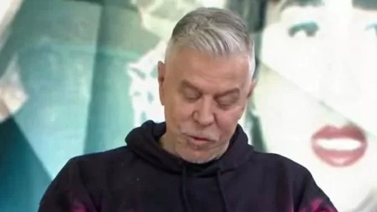 No 'Fantástico', Falabella chora com lembrança de Claudia Jimenez