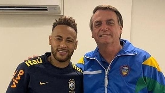 Bolsonaro presta mais uma homenagem para Neymar; saiba qual