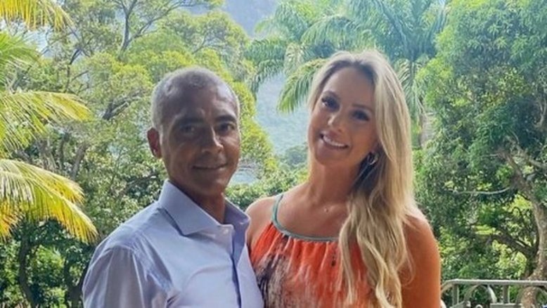 Romário termina namoro e deleta fotos com ex das redes