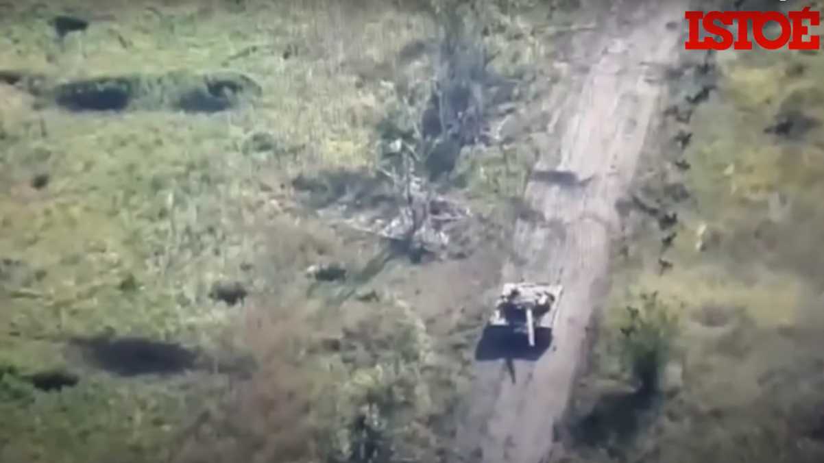 Ucranianos fazem tanque russo recuar após ataque com míssil