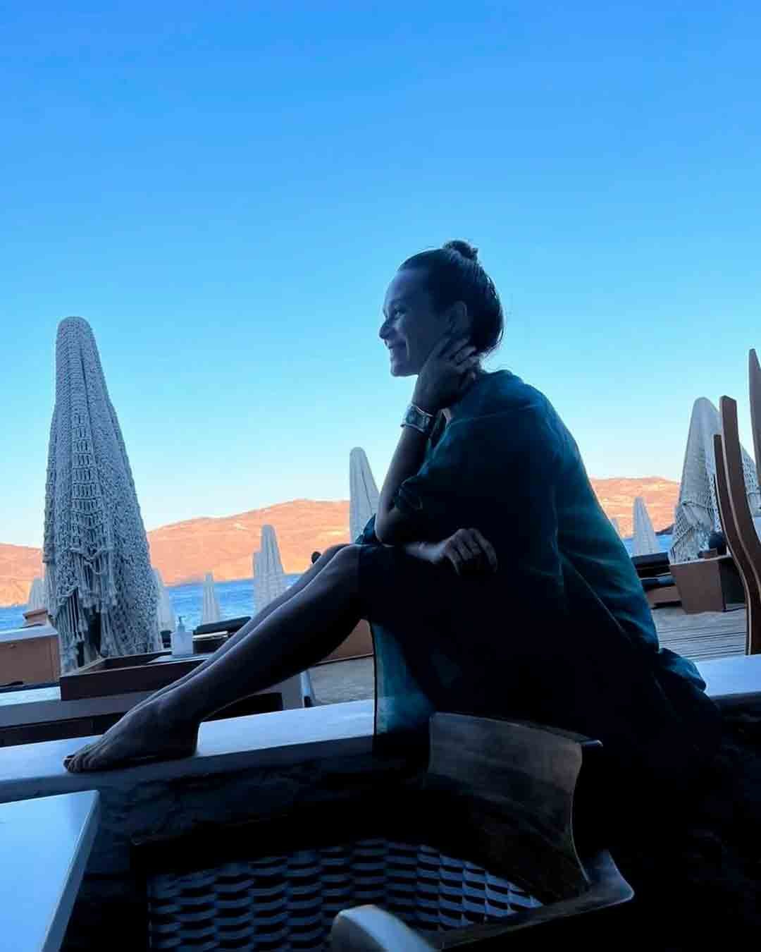 Com biquíni decotado, Mariana Ximenes curte praia em Mykonos 7 Com biquíni decotado, Mariana Ximenes curte praia em Mykonos. Foto: Reprodução Instagram