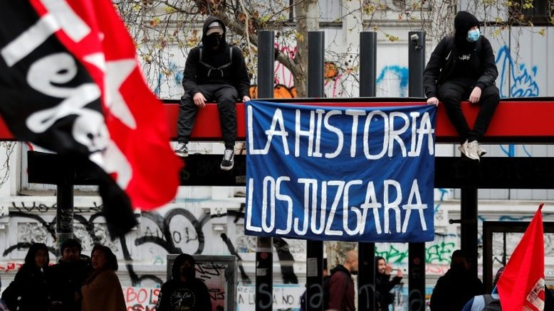 Boric inicia busca por detentos desaparecidos durante ditadura no Chile