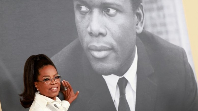 Documentário examina legado do ator negro americano Sidney Poitier
